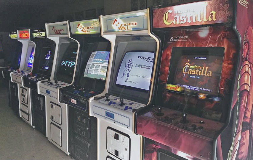 Maldita Castilla cabinet crafted by @Arcade_Vintage and located between the 80s classics in their arcade room